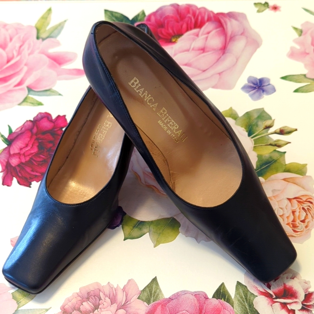 Bianca Biferali Navy Italian Leather shoes